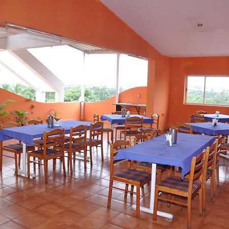 Dass Suites,Domlur Bangalore Buitenkant foto