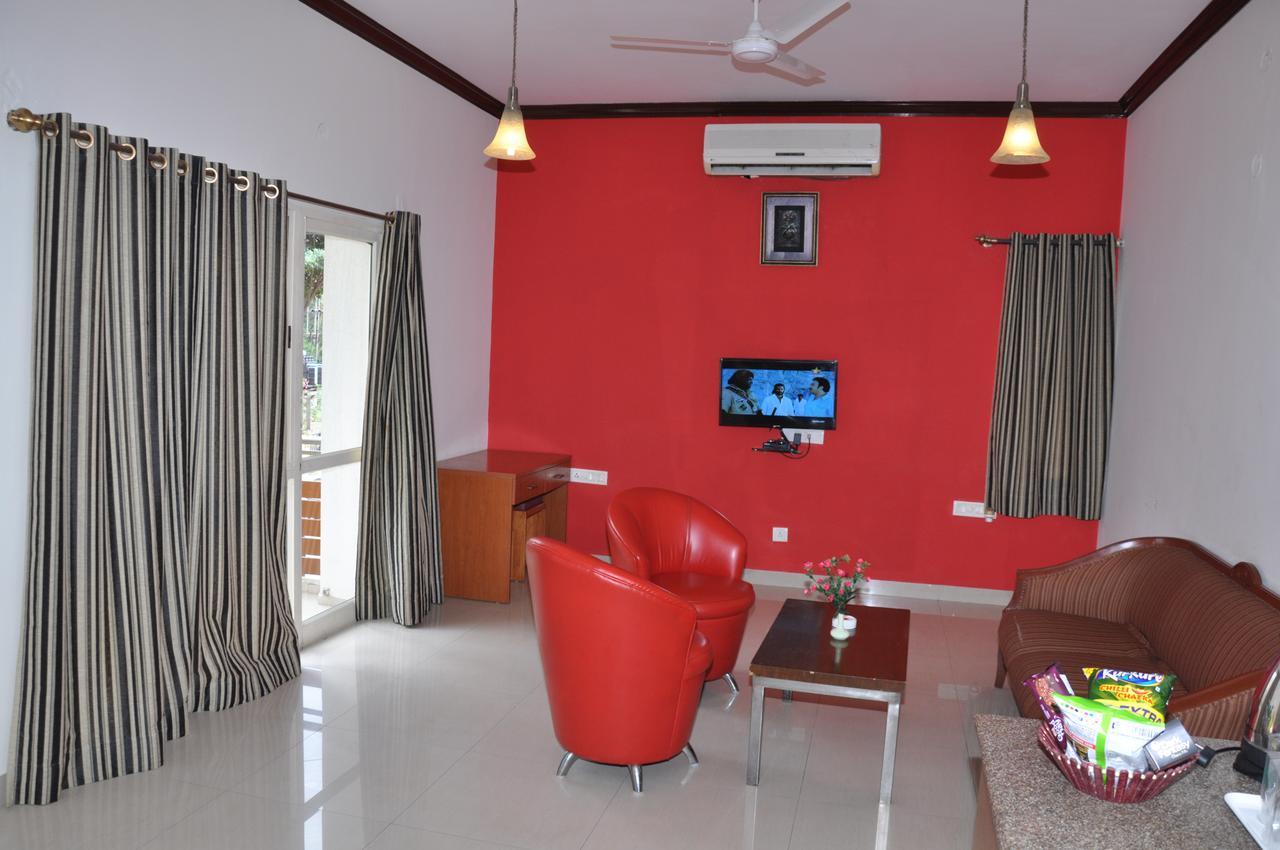 Dass Suites,Domlur Bangalore Buitenkant foto