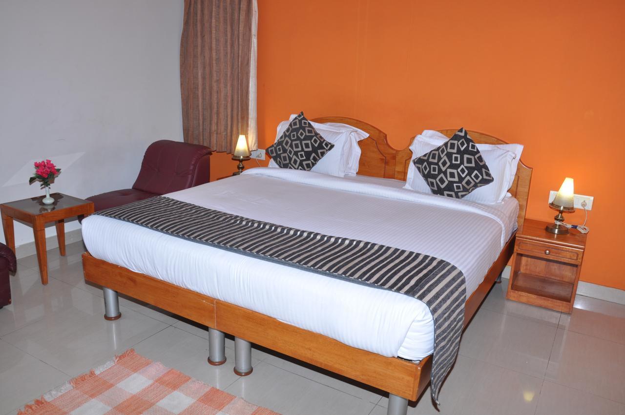 Dass Suites,Domlur Bangalore Buitenkant foto