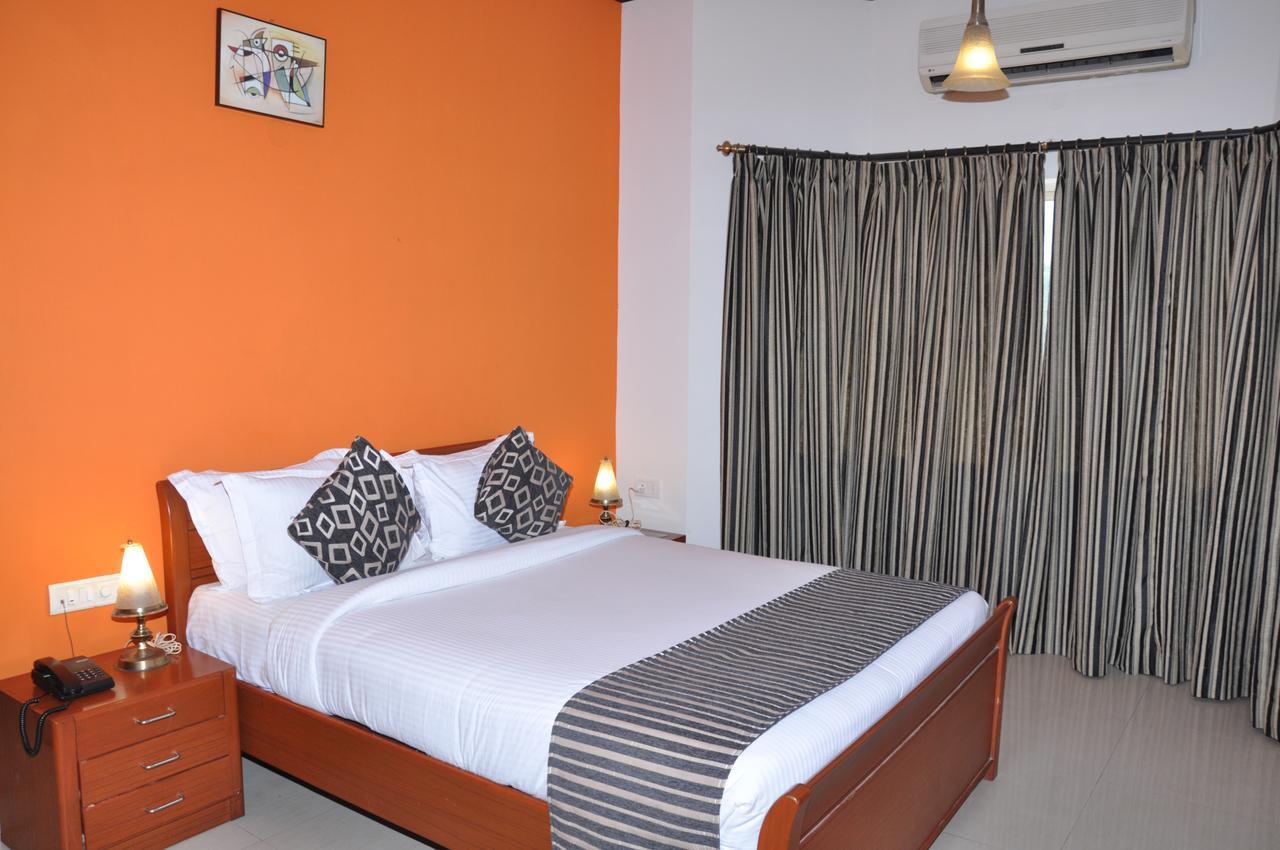 Dass Suites,Domlur Bangalore Buitenkant foto