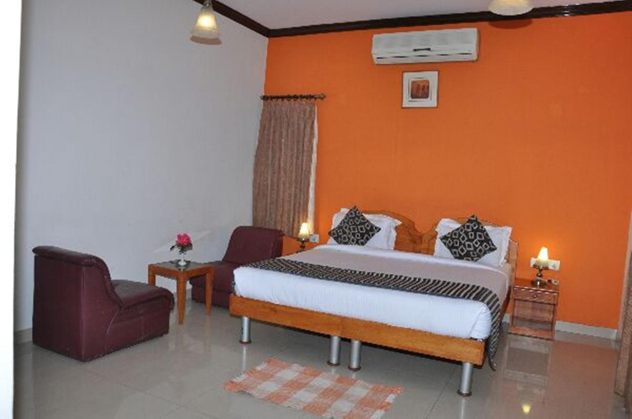 Dass Suites,Domlur Bangalore Buitenkant foto