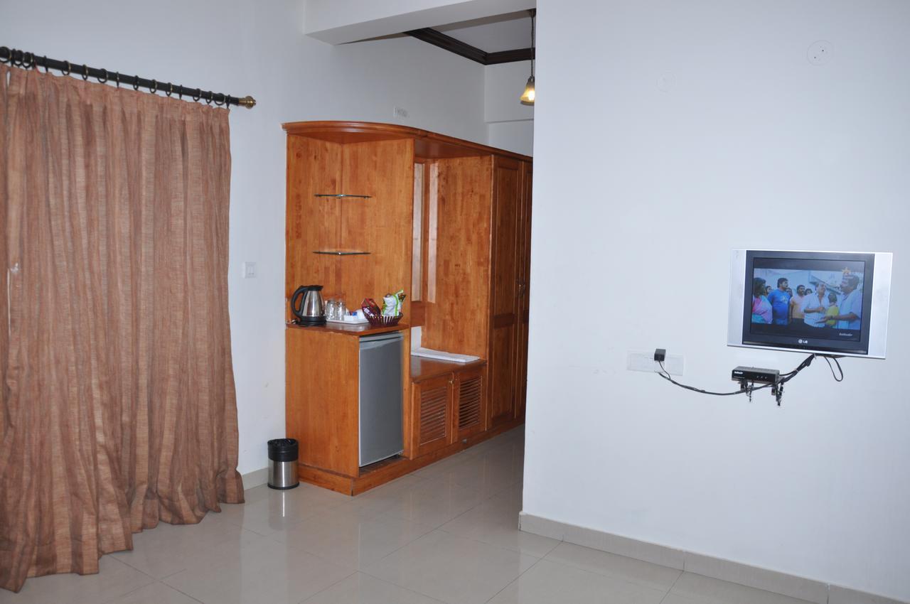 Dass Suites,Domlur Bangalore Buitenkant foto